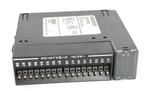 IC693ACC300 Module de redondance du simulateur d'entrée 16 points d'entrée