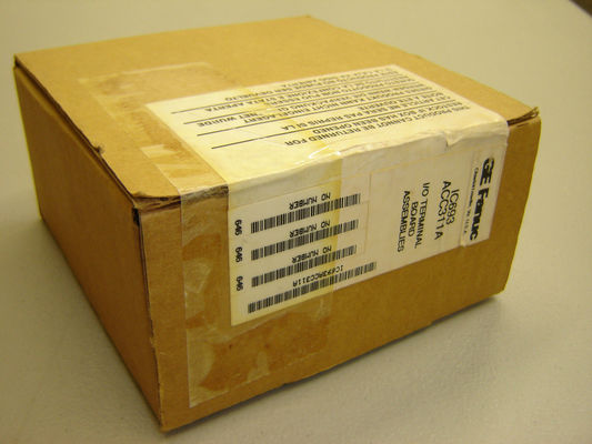 IC693ACC311 GE Fanuc Blocs de terminaux d'entrée/sortie série 90-30 Modules d'entrée/sortie IC693