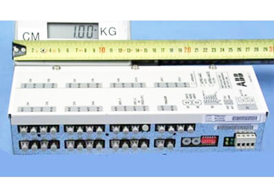 APBU-44CE 68243262 Unité de branchement PPCS pour l'option de conduite ACS800