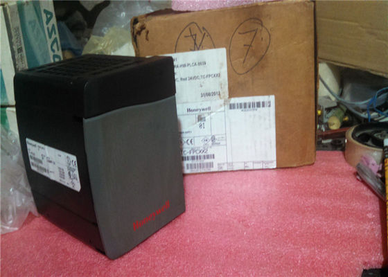 Le module d'alimentation en électricité redondante du processeur de commande Honeywell TC-FPCXX2/TK-FPCXX2
