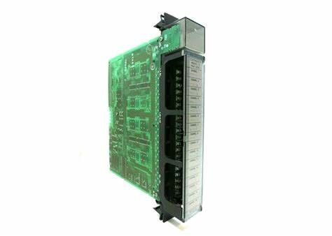 GE IC697ALG440 accepte un maximum de 120 entrées de 10 volts sur l'échelle complète 16 individuellement