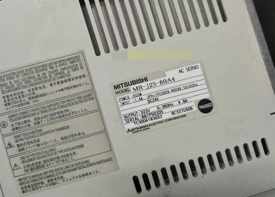 Mitsubishi Servo Drive MR-J2S-60A4 600W Amplificateur de courant alternatif industriel 1.4A 380-480VAC Nouveau