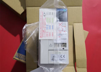 MR-J2S-40A1 Amplificateur électrique industriel Mitsubishi SERVO 400W AC Drive 170V 2.8A