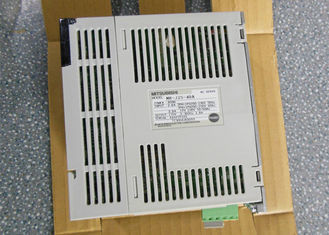 MR-J2S-40A-PF Amplificateur industriel AC SERVO entraînement 400W 170V 2.8A Mitsubishi