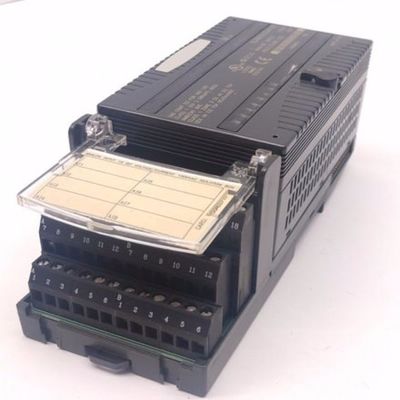 Le temps de réponse du module d'entrée discrète logique positif/négatif GE IC200MDL635 48VDC de 0,5 ms