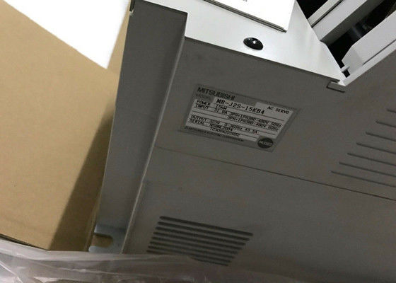 MITSUBISHI 3 phases servo moteur pilote MR-J2S-15KB4 15KW 380-480V amplificateur secteur industriel