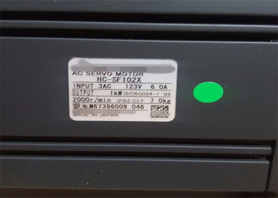 Moteur électrique de commande industrielle Mitsubishi de 1 kW HC-SF102X Servo-moteur à courant alternatif à 3 phases