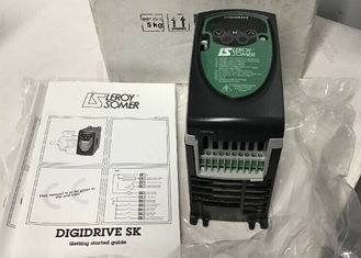 Techniques de commande SKA1200055 Commander Invertisseur AC de la série SK pour 0,55 kW (0,75 HP) 230V 3 Ph