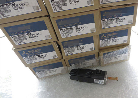 Servo moteur électrique à 3 phases, Servo moteur haute puissance MITSUBISHI HF-MP053BD 50 Watt
