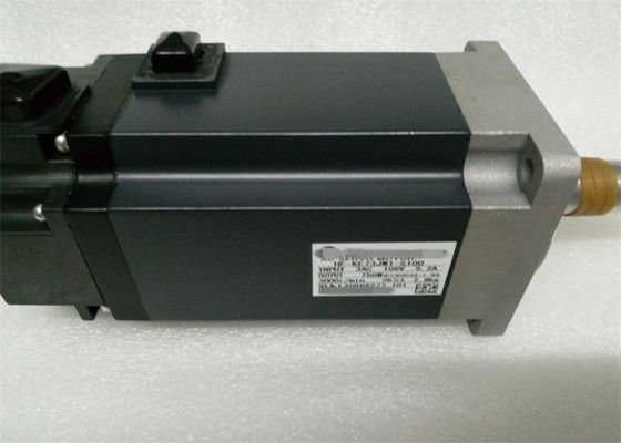 HF-KE73JW1-S100 Servo moteur haute vitesse HF-KE43BJW1-S100 En stock