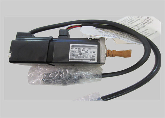 100W Mitsubishi AC Servo moteur industriel HC-MFS13 / HC-KFS13 moteur japonais