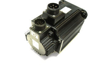 Le moteur de servo à courant alternatif Yaskawa 3000 1 / min moteur de servo électrique SGMSS-10ACA21