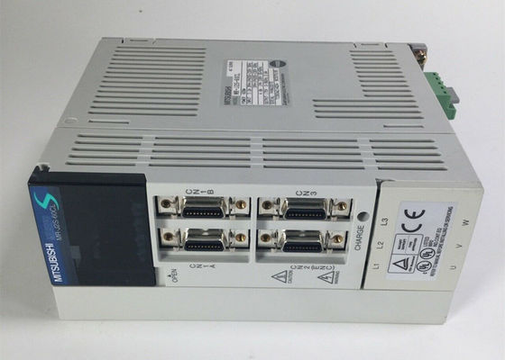 MITSUBISHI AC Servo Drive MR-J2S-60CL Servo Amplificateur industriel Puissance 600W Entrée 3.2A Nouveau