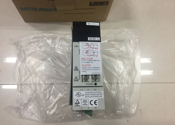 Mitsubishi entraînements électriques MDS-B-SVJ2-01 Servo moteur à courant alternatif industriel 0.1KW 0.9A