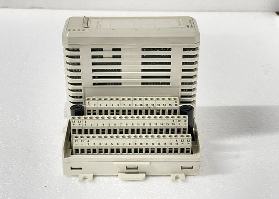 ABB AO820 3BSE008546R1 Sortie analogique 4 Ch Termination du module d'utilisation
