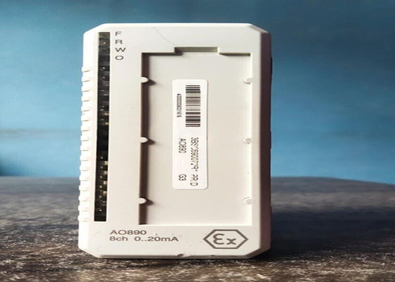 ABB DI810 3BSE008508R1 DIGITAL INPUT 24V 16 CH isolé dans deux groupes de 8 canaux.