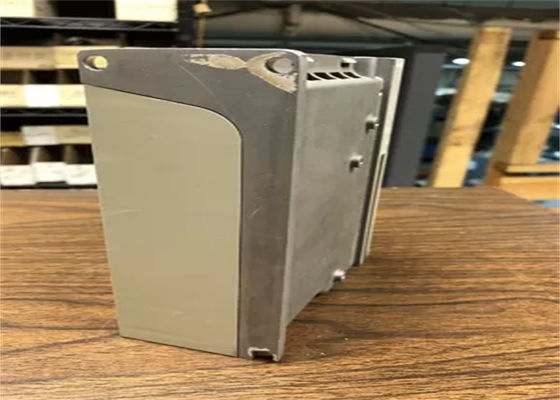 Les servo-entraînements Yaskawa SGDA-A3BS sont neufs dans la boîte d'origine 100V