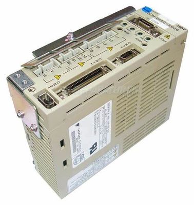 Le système de commande de l'appareil est équipé d'un système de commande automatique.