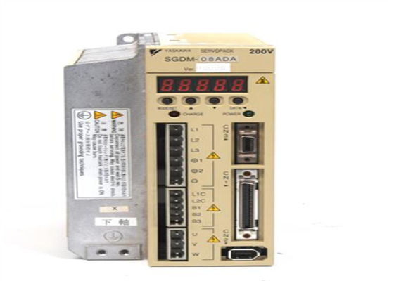 La marque Yaskawa SGDM-08ADA nouvel amplificateur AC Servo dans la boîte d'origine