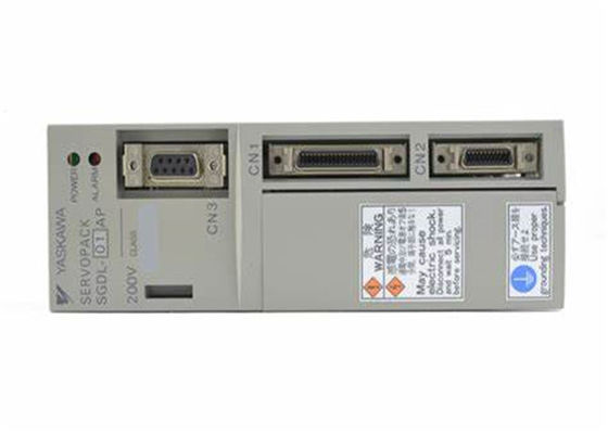 Yaskawa SGDL-01AP Nouveaux servomoteurs industriels 200-230V dans une boîte