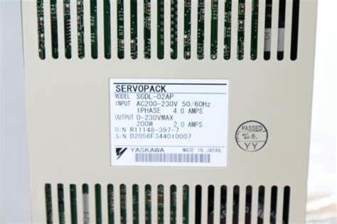 Les nouveaux servomoteurs industriels de Yaskawa SGDL-02AP 230V en original