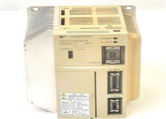 Tout neuf Yaskawa SGDL-08AP Servo entraîneurs 230V dans la boîte d'origine
