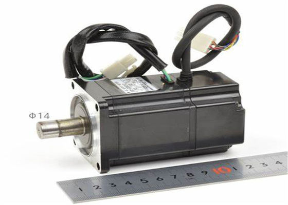Yaskawa SGM-02B312 tout nouveau servo moteur dans la boîte d'origine 100V
