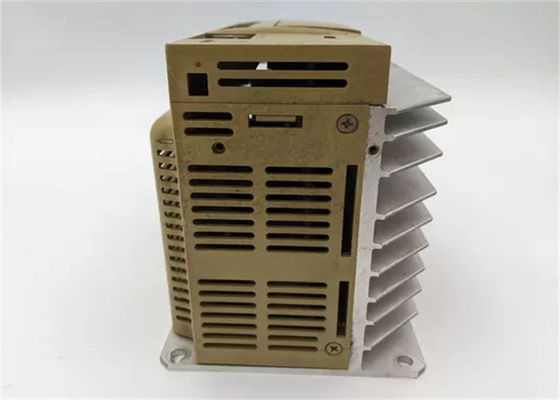 Yaskawa tout neuf SGD-08ASY25 AC Servo Amplificateur Nouveau en original