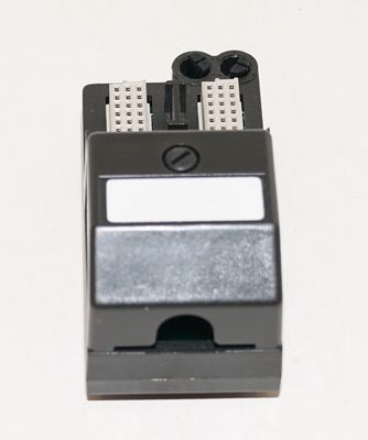 Emerson Nouveau module d'entrée/sortie numérique KJ4001X1-CK1 40 pin 30V en boîte