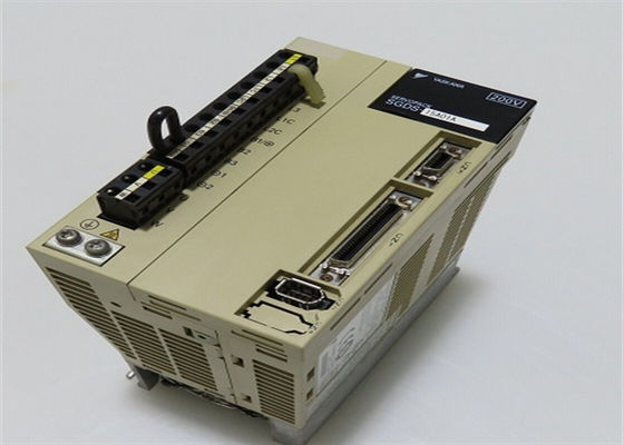 Yaskawa tout neuf SGDS-15A01A AC Servo Amplificateur dans la boîte d'origine