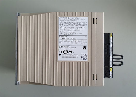 Tout neuf Yaskawa SGDV-120A21A AC Servo Amplificateur original boîte