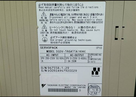 Yaskawa SGDV-1R6A11A AC Servo Amplificateur 200W tout neuf dans la boîte