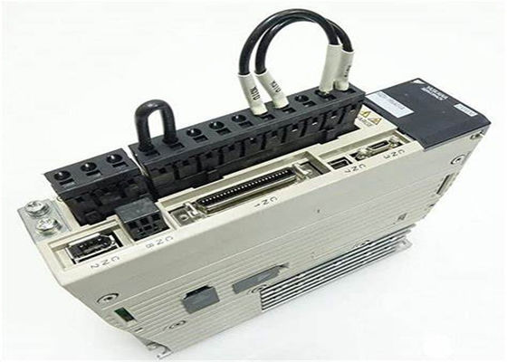 Yaskawa SGDV-1R6A21A Servo amplificateur à courant alternatif 220V 0.2kw Nouveau original