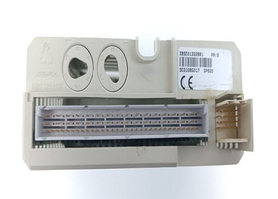 ABB DP820 3BSE013228R1 I O Module pour le compteur de pouls RS-422