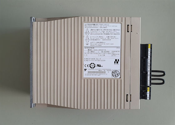 Yaskawa Nouveau SGDV-5R5A11A AC Servo Amplificateur 750W Puissance de sortie