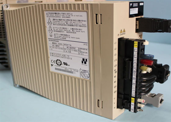 Yaskawa Nouveau SGDV-5R5A11A AC Servo Amplificateur 750W Puissance de sortie
