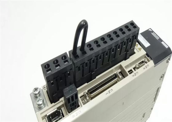 SGDV-7R6A05A Yasakwa tout nouveau servo-amplificateur CA en original