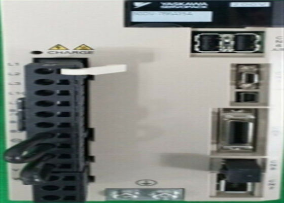 Servo-amplificateur CA SGDV-7R6A15A Voltage 200V tout neuf dans la boîte
