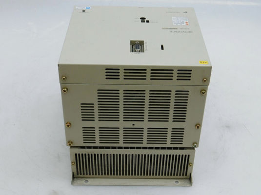 Yaskawa SGDB-44ADG train à impulsion biphasé avec différence de phase de 90° Servo Drive 4.4KW