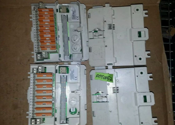 ABB TU836V1 3BSE013237R1 MTU étendu 250V Unité de terminaison du module fusionné 2x4 signaux fusionnés