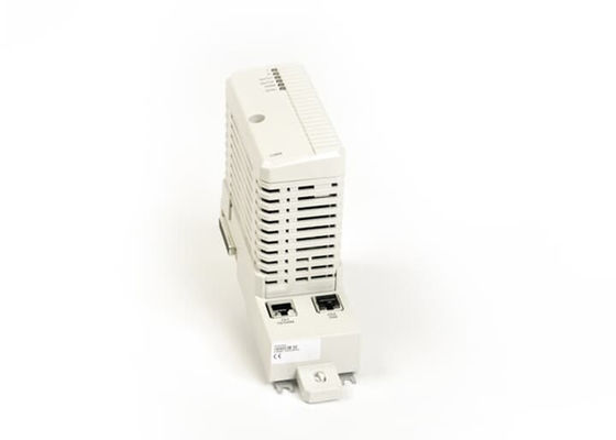 Le module de communication d'interface est un module de communication de type IEC 61850.