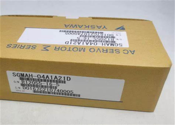 Tout neuf Yaskawa SGMAH-04A1A21D Servo moteur rotatif original boîte