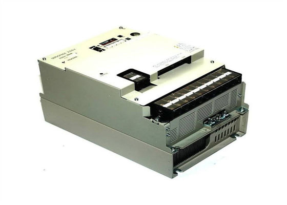 Yaskawa Sigma SGDH-60AE AC Servo Drive Boîte d'origine tout neuf