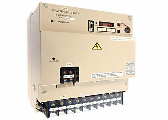 Yaskawa Sigma SGDH-60AE AC Servo Drive Boîte d'origine tout neuf