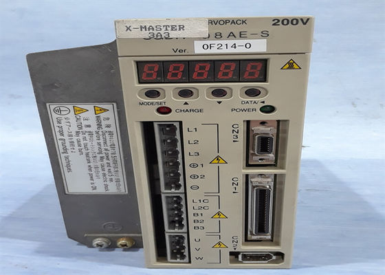 Le servo-amplificateur SGDH-08AE-S de Yaskawa est neuf dans la boîte d'origine.