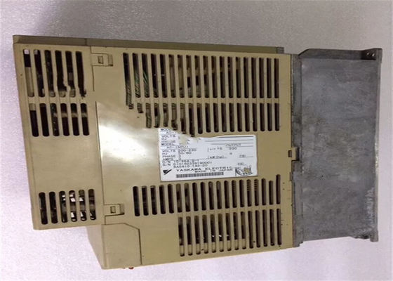 Marque Yaskawa SGDB-02ADB Nouveau servo-entraînement AC nouveau dans la boîte d'origine