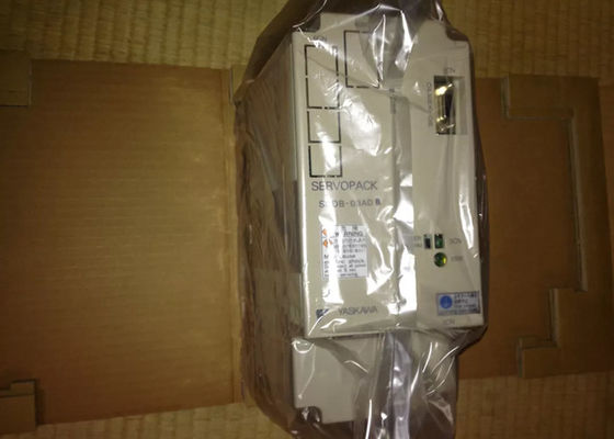 Yaskawa SGDB-03ADB AC Servo Drive tout neuf dans la boîte d'origine