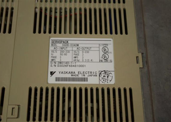 Yaskawa Servo Drive SGDB-03ADM Tout neuf dans la boîte 0.3kw