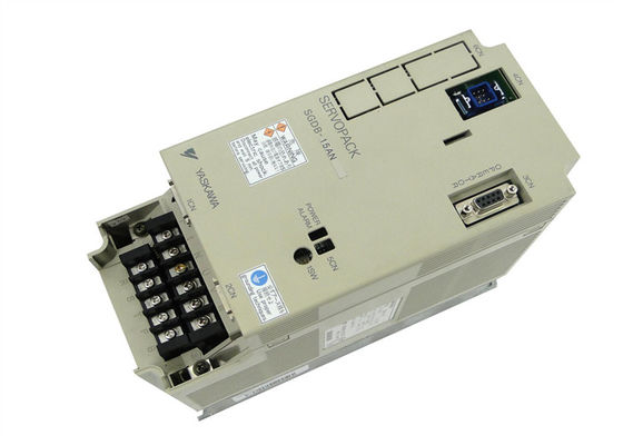 Yaskawa SGDB-15AN AC Servo Amplificateur tout neuf dans la boîte d'origine