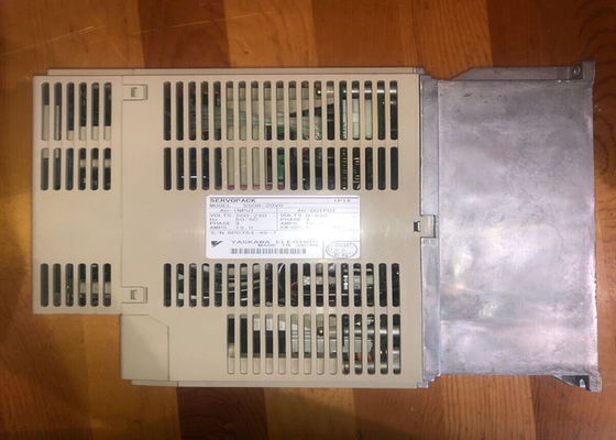 Nouveau Yaskawa SGDB-20VD AC Servo entraîneurs 230V Voltage original boîte